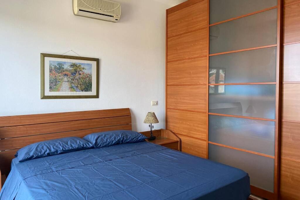 Attico Luminoso Ed Accogliente In Zona Centrale Apartment Alghero Luaran gambar
